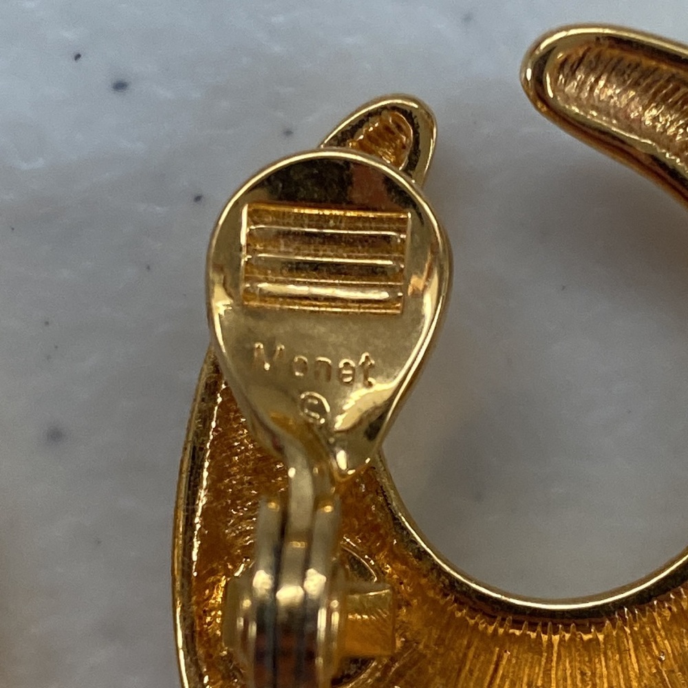 Vintage Gold Tone Crescent Monet Clip On Earrings - Picture 5 of 8